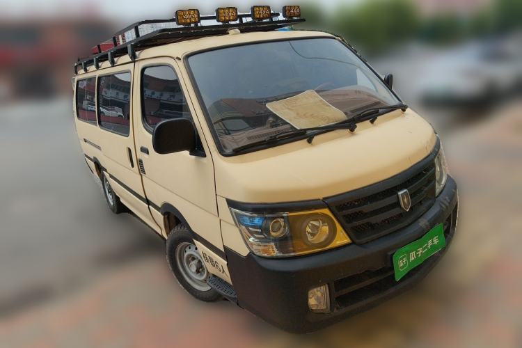 Used Jinbei Hiace 2011 2.0L Sixth-Generation Classic Standard 4G20D4B Front Right 45 Deg