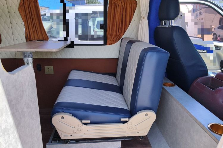 Used Jinbei Hiace 2012 2.4L Da Hai Shi W Standard Edition Left Rear Seat