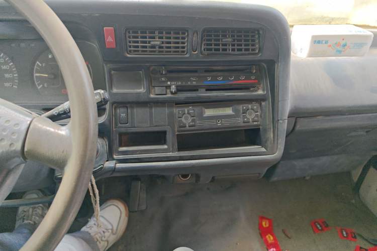 Used Jinbei Hiace  Audio And AC Panel