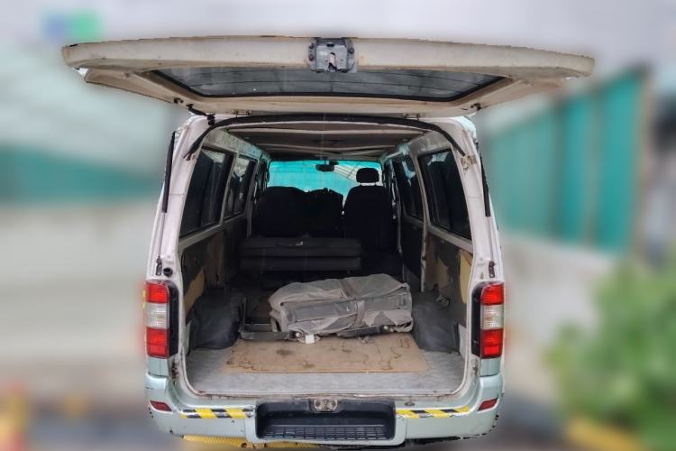 Used Jinbei Hiace  Trunk