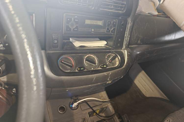 Used Jinbei Hiace  Audio And AC Panel