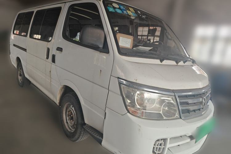 Used Jinbei Hiace  Front Right 45 Deg
