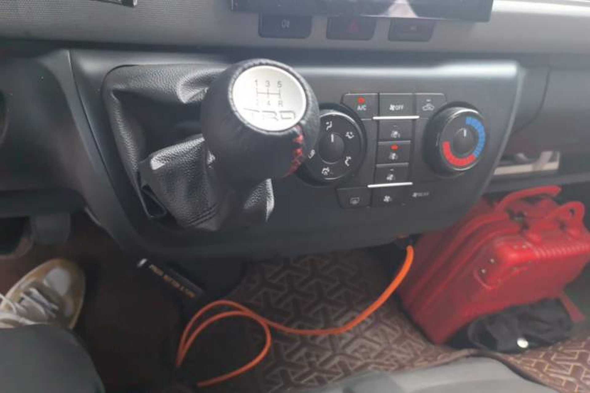 Used Jinbei Hiace  Gear Lever
