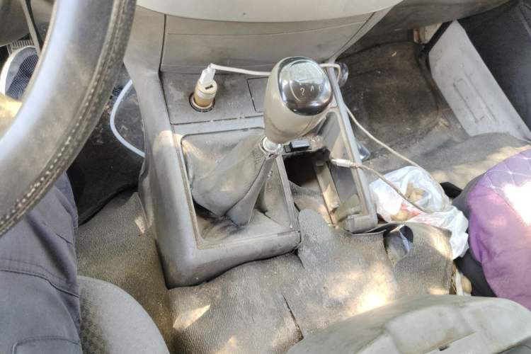Used Jinbei Hiace  Gear Lever