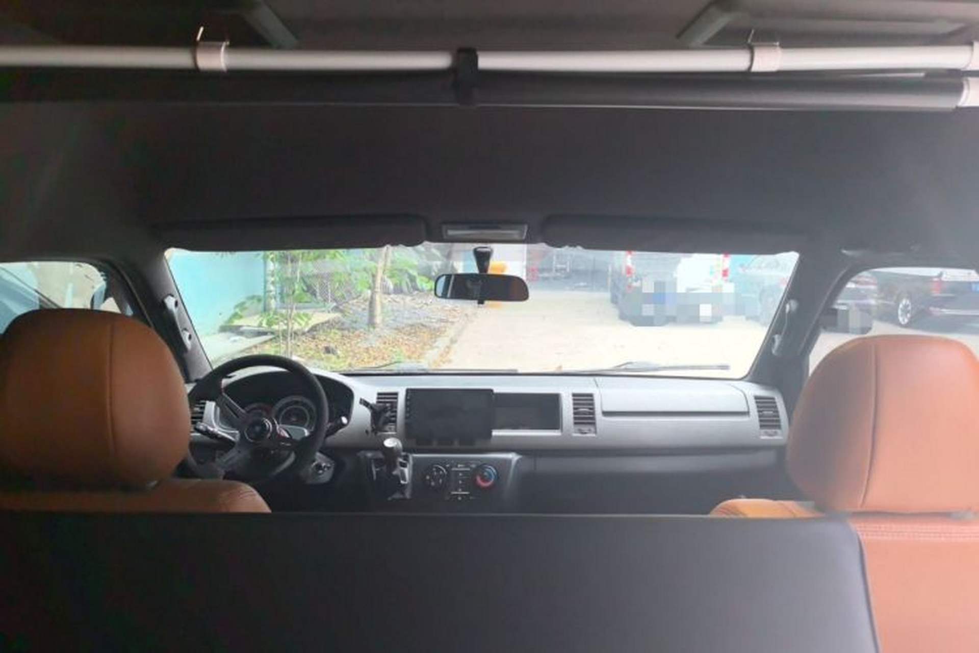 Used Jinbei Hiace  Headliner