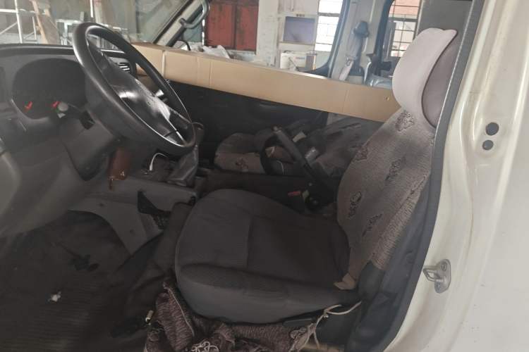 Used Jinbei Hiace  Left Front Seat