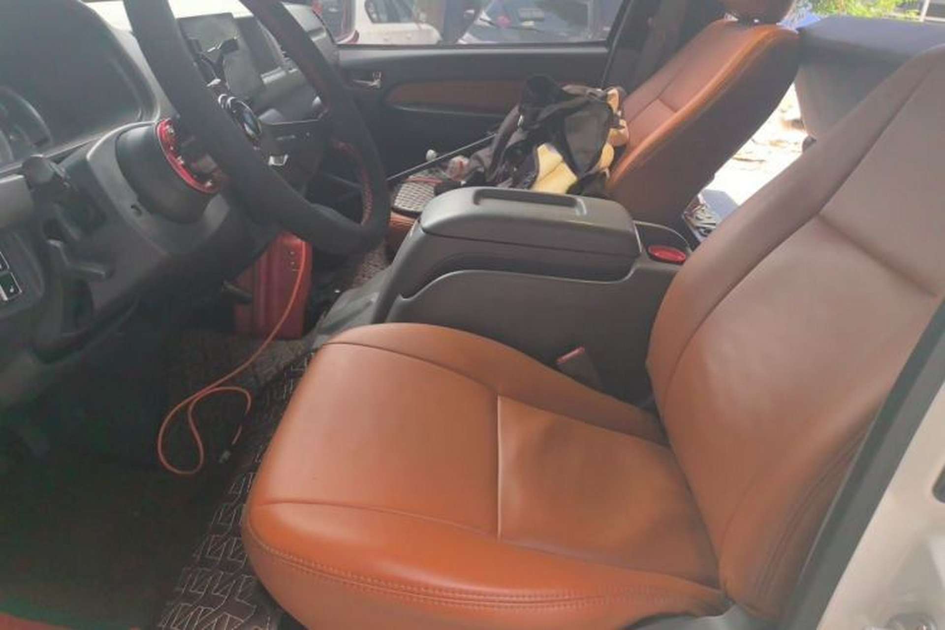 Used Jinbei Hiace  Left Front Seat