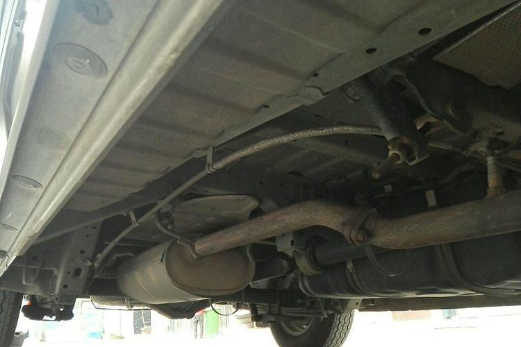 Used Jinbei Hiace 2013 2.5T Da Hai Shi W National Games Commemorative Luxury Edition Right Side Sill