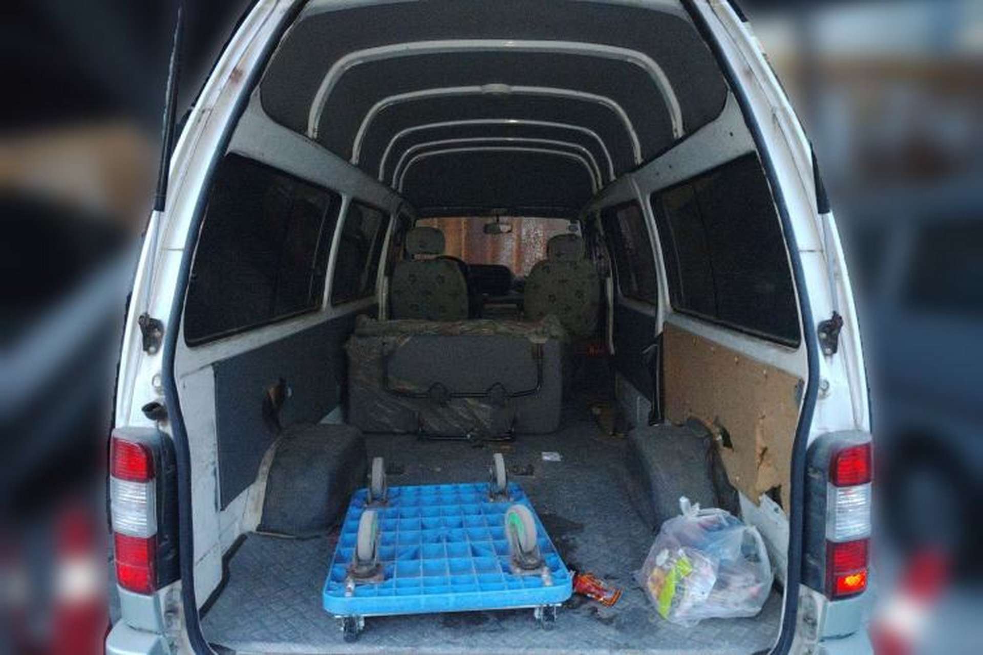 Used Jinbei Hiace  Trunk