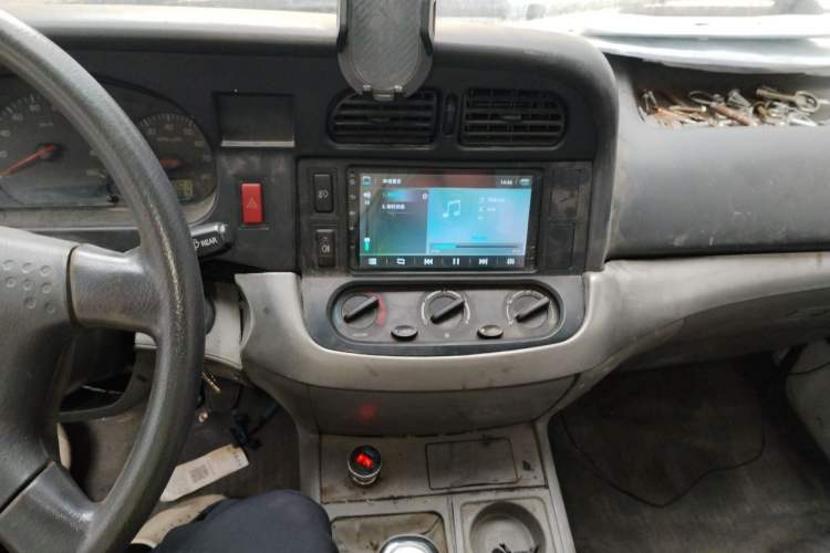 Used Jinbei Hiace 2014 2.0L 5th-Gen Power King Comfort Version V19 Audio And AC Panel