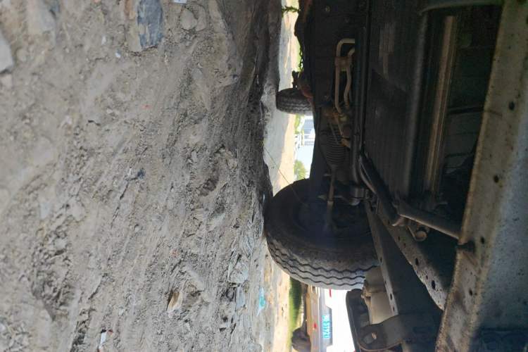Used Jinbei Hiace 2014 2.0L Fifth-Generation Xiangyun Comfort Type 1 4G20C Chassis Front