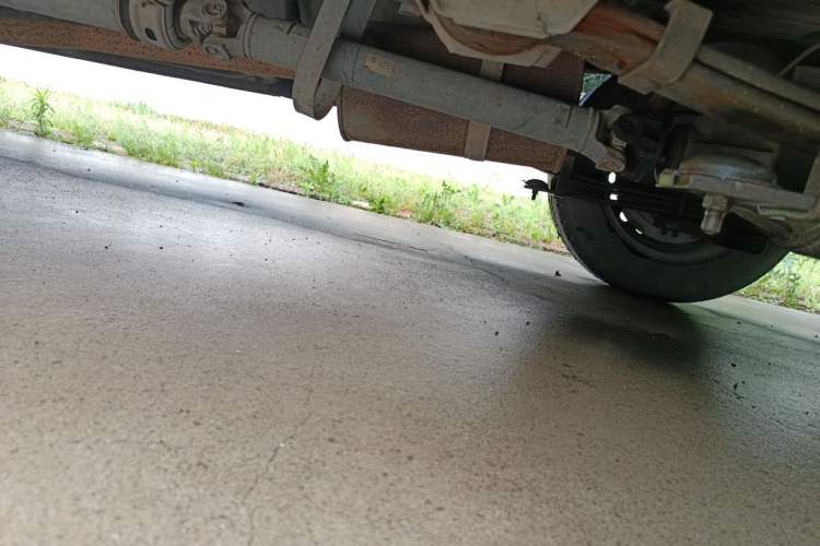 Used Jinbei Hiace 2014 2.0L Fifth-Generation Xiangyun Comfort Type 1 4G21C Chassis Rear Left