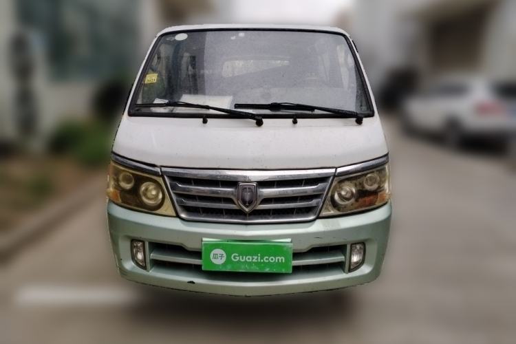 Used Jinbei Hiace 2014 2.0L 5th-Gen Power King Comfort Version V19 Front