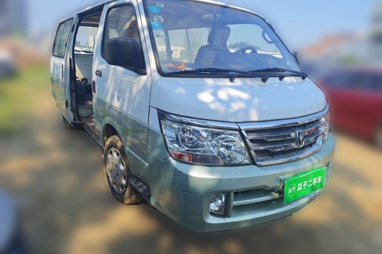 Used Jinbei Hiace 2014 2.0L Fifth-Generation Xiangyun Comfort Type 1 4G20C Front Right 45 Deg