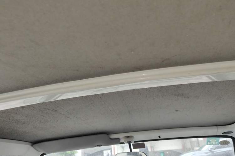 Used Jinbei Hiace 2014 2.0L 5th Generation Kuaiyunwang Business Version 4G20B Headliner