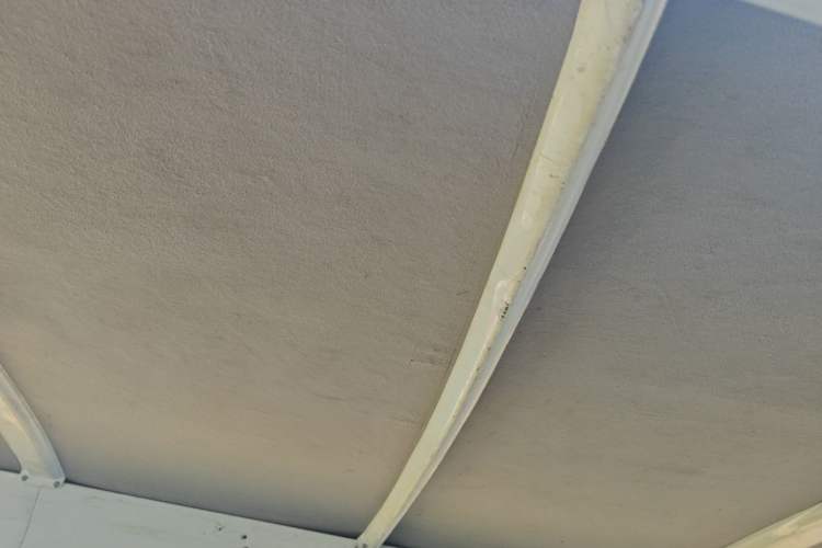 Used Jinbei Hiace 2014 2.0L Fifth-Generation Xiangyun Comfort Type 1 4G20C Headliner