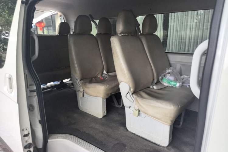 Used Jinbei Hiace 2014 2.0L Comfort Version V19 Left Rear Seat