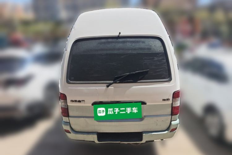 Used Jinbei Hiace 2014 2.0L Fifth-Generation Xiangyun Comfort Type 1 4G20C Rear