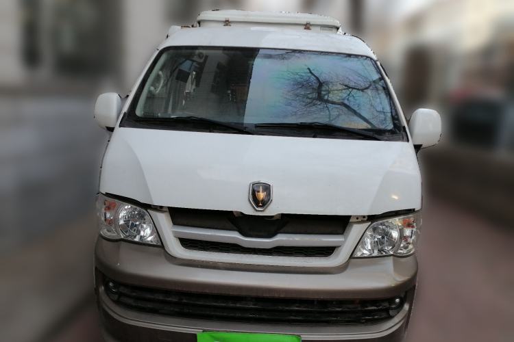 Used Jinbei Hiace 2014 2.0L Comfort Version V19 Front