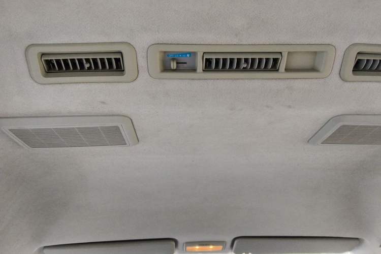 Used Jinbei Hiace  Headliner