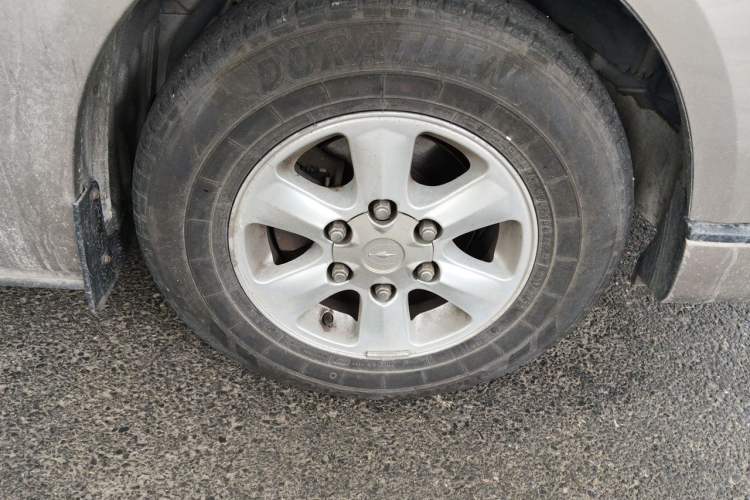 Used Jinbei Hiace  Right Front Wheel Hub