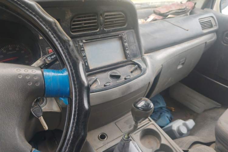 Used Jinbei Hiace 2014 2.0L 5th-Gen Power King Comfort Version V19 Audio And AC Panel