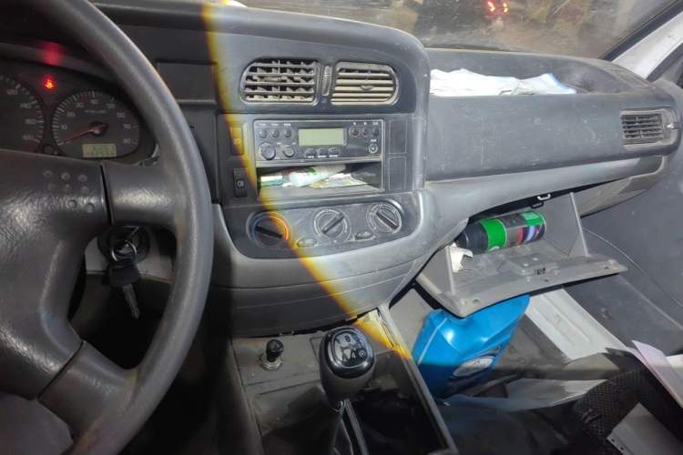 Used Jinbei Hiace 2014 2.0L 5th Generation Kuaiyunwang Business Version 4G19 Audio And AC Panel