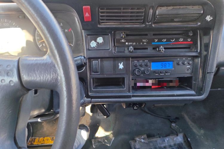 Used Jinbei Hiace 2014 2.0L Fifth-Generation Power King Classic 4G20D4B Audio And AC Panel