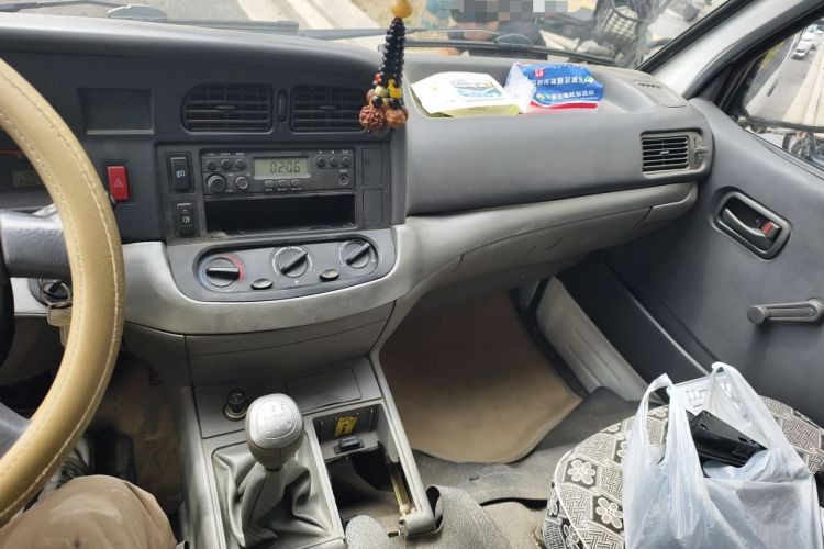 Used Jinbei Hiace 2014 2.0L 5th Generation Kuaiyunwang Business Version 4G20B Audio And AC Panel
