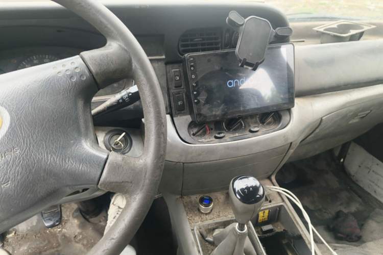Used Jinbei Hiace 2014 2.0L Fifth-Generation Power King Classic V19 Audio And AC Panel