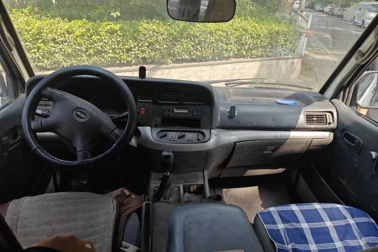 Used Jinbei Hiace  Center Console