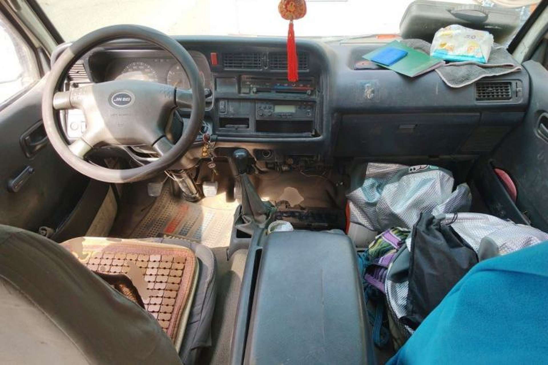 Used Jinbei Hiace  Center Console