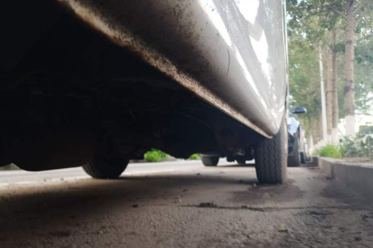Used Jinbei Hiace 2014 2.0L 5th Generation Kuaiyunwang Business Version 4G19 Chassis Front Left