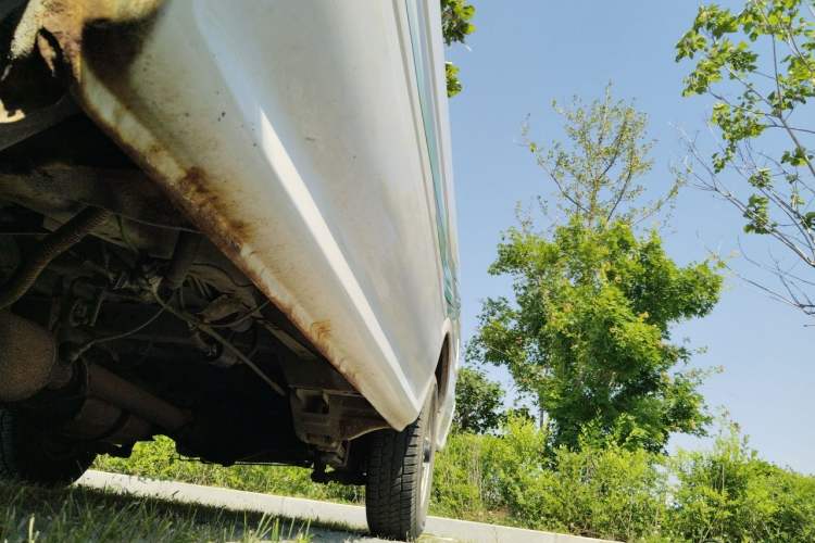 Used Jinbei Hiace 2014 2.0L 5th Generation Kuaiyunwang Business Version 4G19 Chassis Front Left