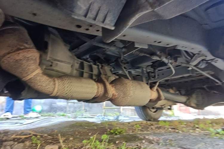 Used Jinbei Hiace 2014 2.0L Fifth-Generation Xiangyun Comfort Type 1 4G20C Chassis Front Left