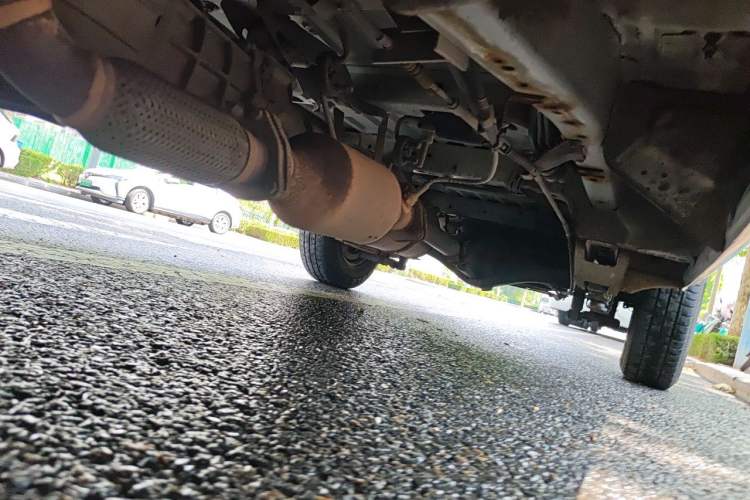 Used Jinbei Hiace 2014 2.0L 5th Generation Kuaiyunwang Business Version 4G20B Chassis Front Left