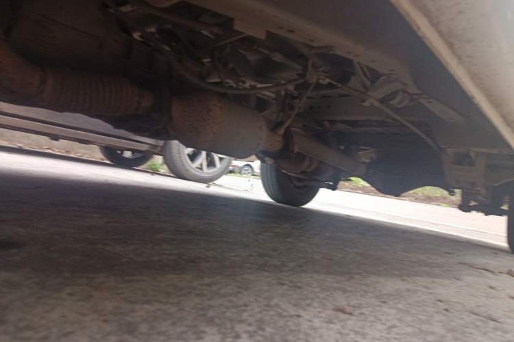 Used Jinbei Hiace 2014 2.0L Fifth-Generation Xiangyun Comfort Type 1 4G20C Chassis Front Left