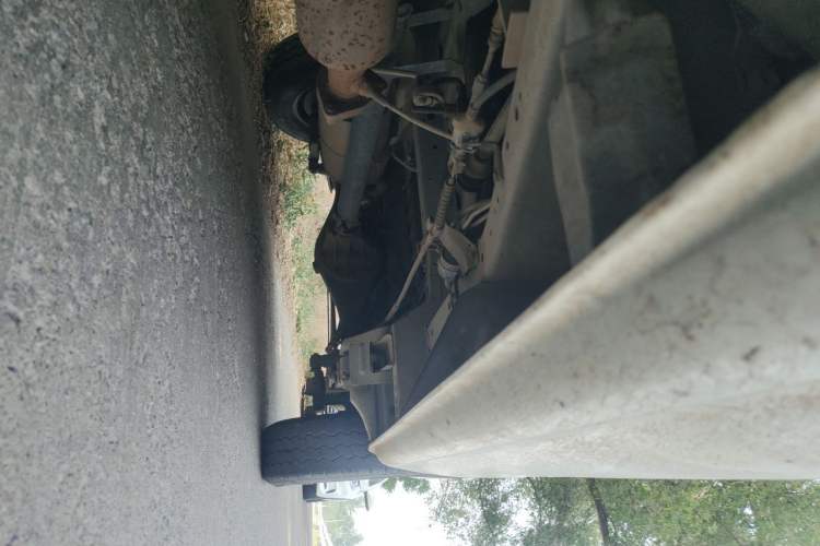 Used Jinbei Hiace 2014 2.0L Fifth-Generation Xiangyun Comfort Type 1 4G20C Chassis Front Left