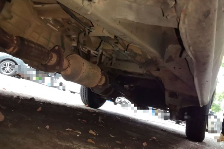 Used Jinbei Hiace 2014 2.0L 5th Generation Kuaiyunwang Business Version 4G20B Chassis Front Left