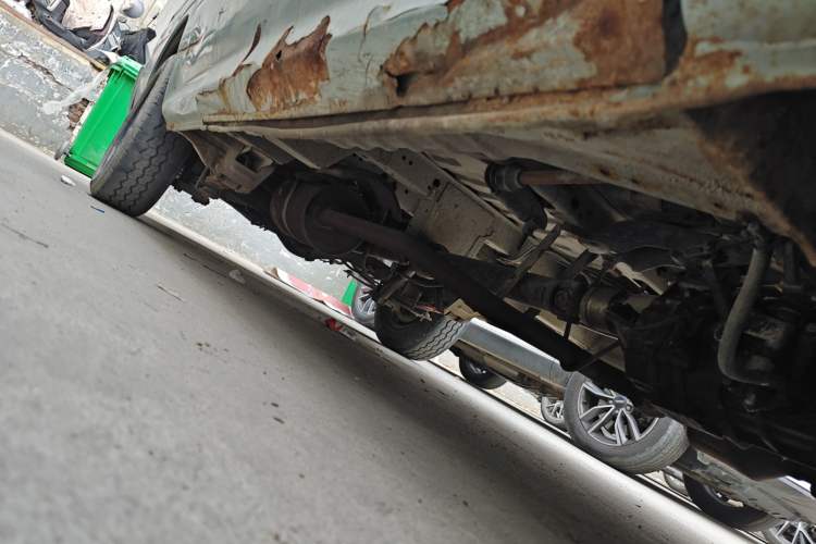 Used Jinbei Hiace 2014 2.0L Fifth-Generation Xiangyun Comfort Type 1 4G20C Chassis Front Right