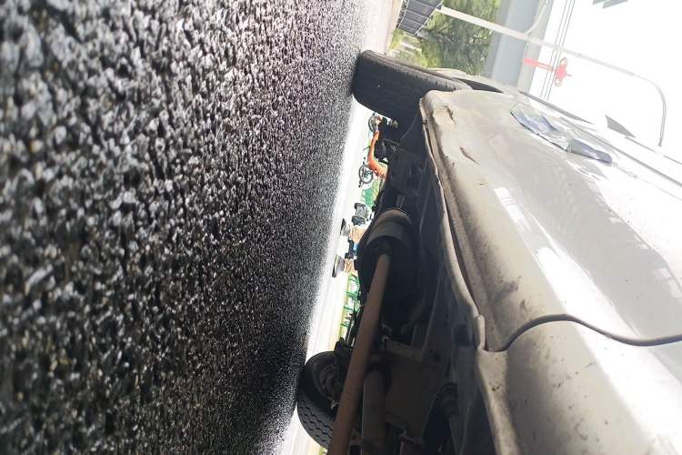 Used Jinbei Hiace 2014 2.0L Fifth-Generation Power King Classic V19 Chassis Front Right