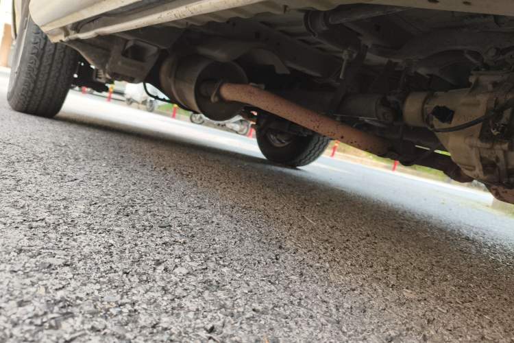Used Jinbei Hiace 2014 2.0L Fifth-Generation Power King Classic V19 Chassis Front Right