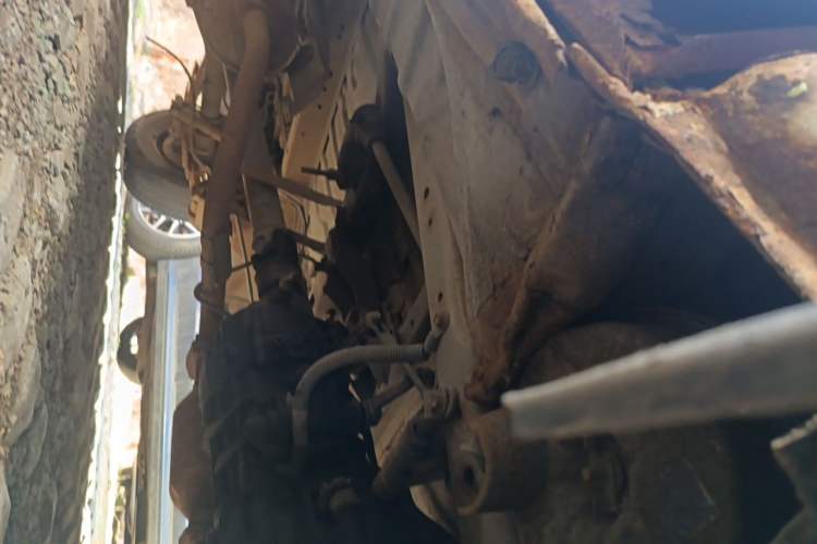 Used Jinbei Hiace 2014 2.0L Fifth-Generation Power King Classic V19 Chassis Front Right