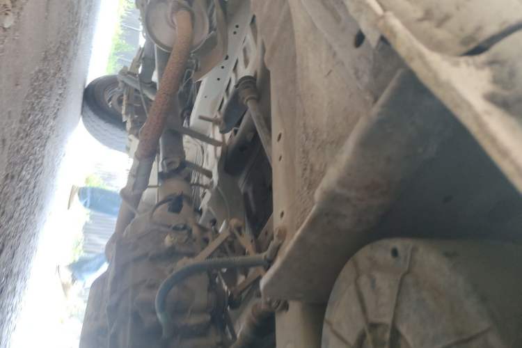 Used Jinbei Hiace 2014 2.0L Fifth-Generation Xiangyun Comfort Type 1 4G20C Chassis Front Right