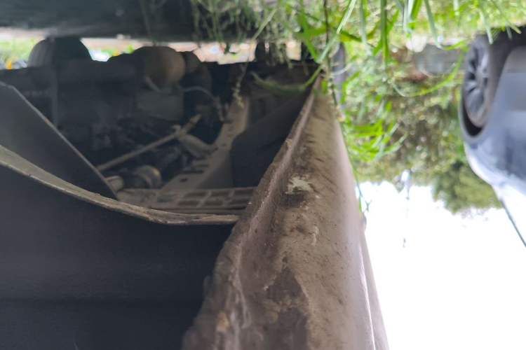 Used Jinbei Hiace 2014 2.0L Fifth-Generation Xiangyun Comfort Type 1 4G21C Chassis Rear Left