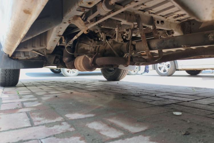 Used Jinbei Hiace 2014 2.0L 5th Generation Kuaiyunwang Business Version 4G19 Chassis Rear Left
