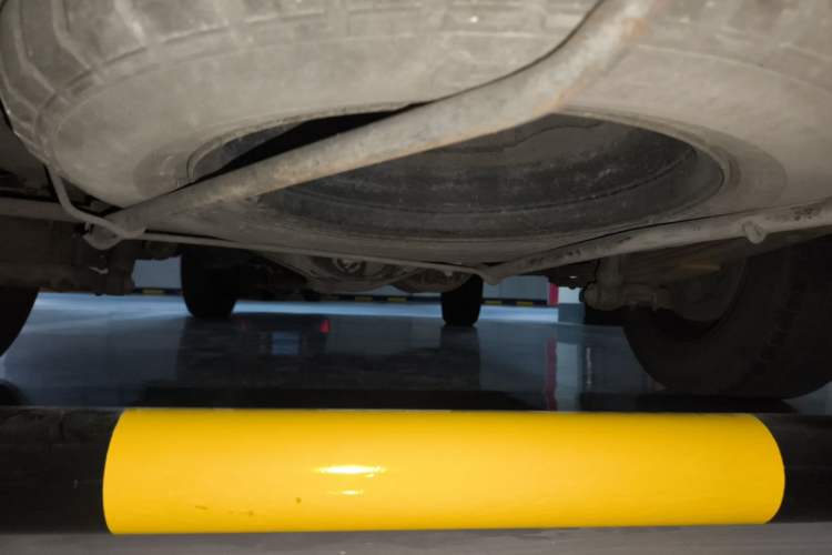 Used Jinbei Hiace 2014 2.0L 5th Generation Kuaiyunwang Business Version 4G19 Chassis Rear
