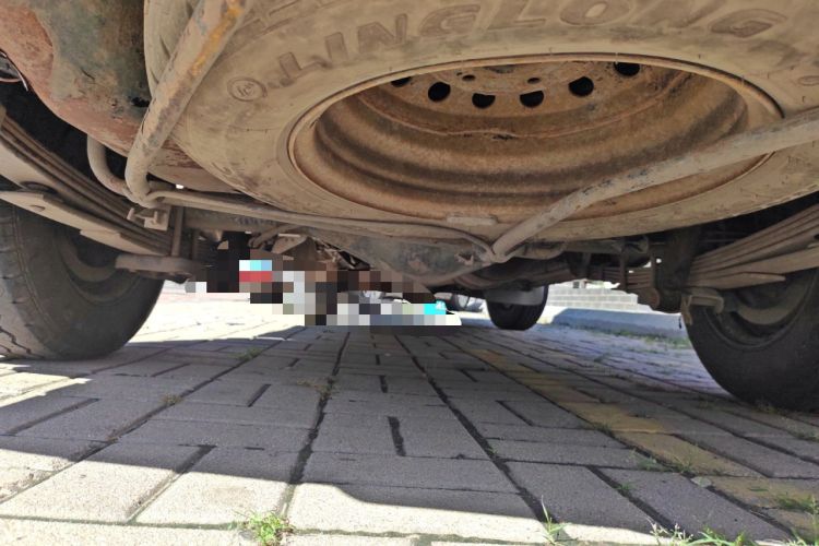 Used Jinbei Hiace 2014 2.0L Fifth-Generation Power King Classic 4G20D4B Chassis Rear