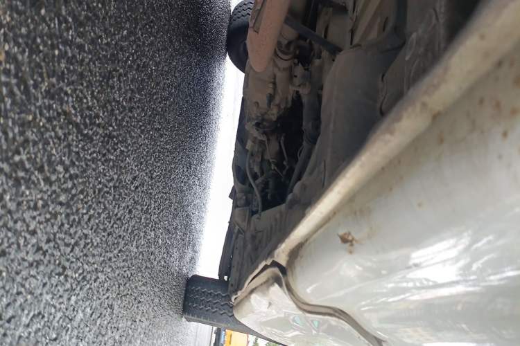 Used Jinbei Hiace 2014 2.0L Fifth-Generation Power King Classic V19 Chassis Rear Right