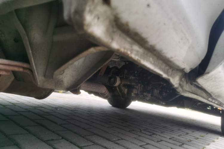 Used Jinbei Hiace 2014 2.0L 5th Generation Kuaiyunwang Business Version 4G19 Chassis Rear Right